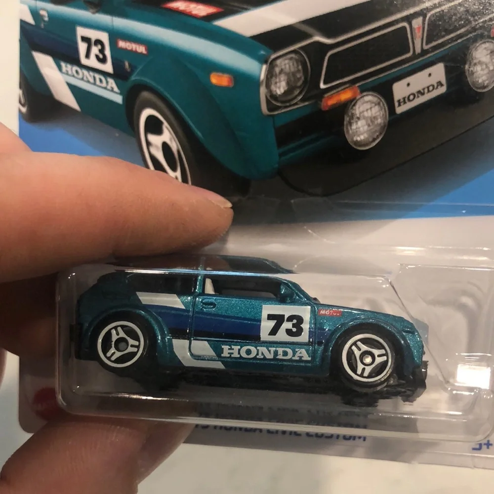 Hot Wheels '73 Honda Civic Custom Die-Cast Car
